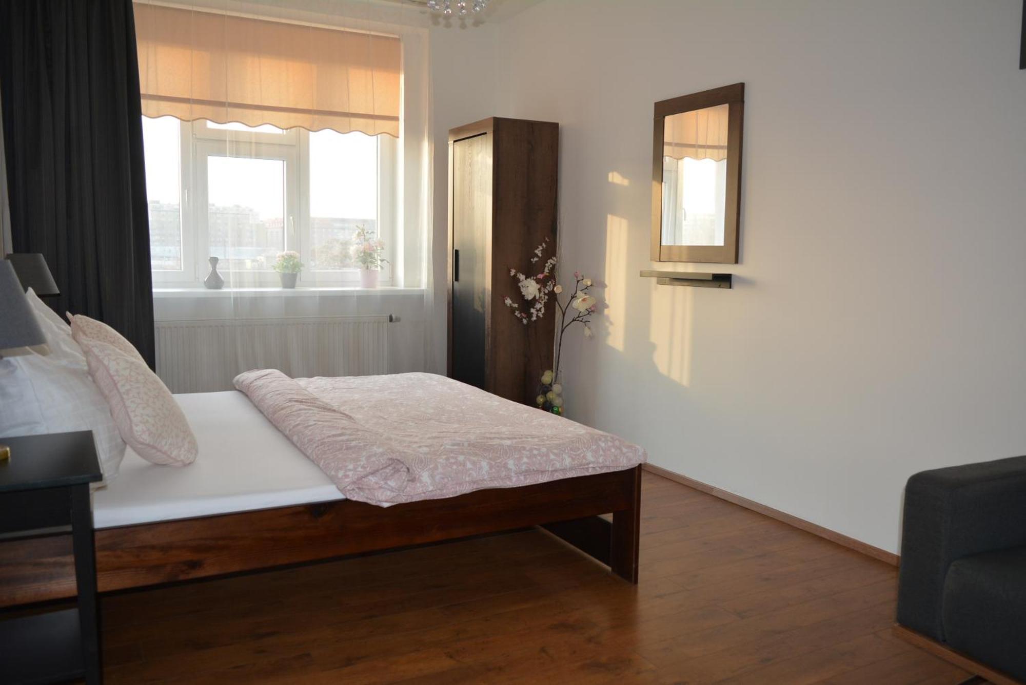 Mm Apartment Argentinska Prag Eksteriør billede